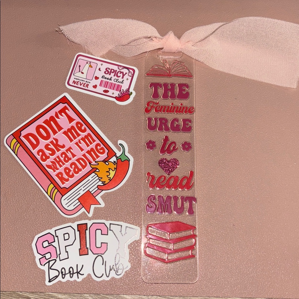 Spicy Book Lovers Handcrafted bookmark by me 🌶️